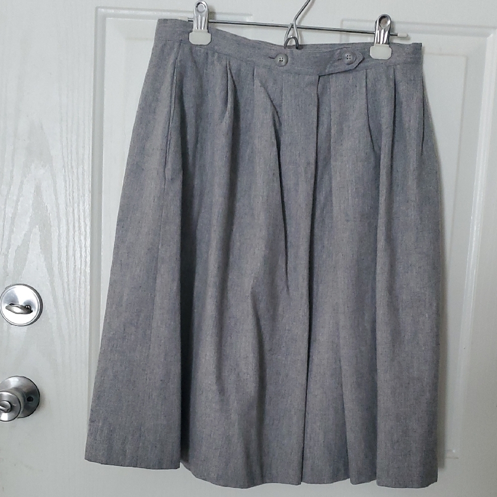 Vintage Wool Skirt in Gray